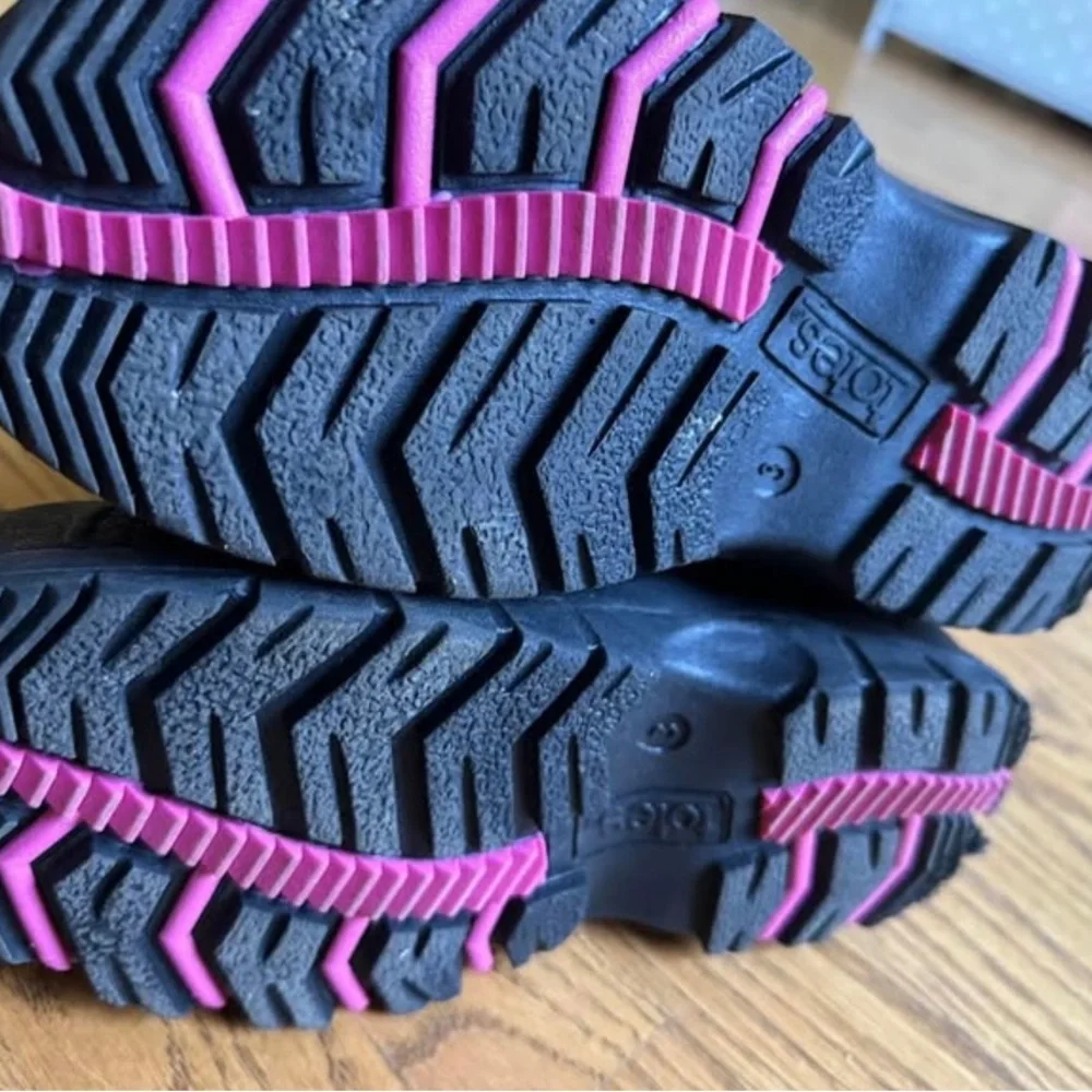 totes Black and Pink Kids Waterproof Winter Boots